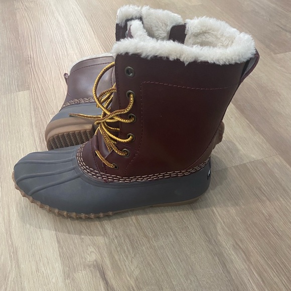 American Eagle rain boot 8 - Picture 1 of 10